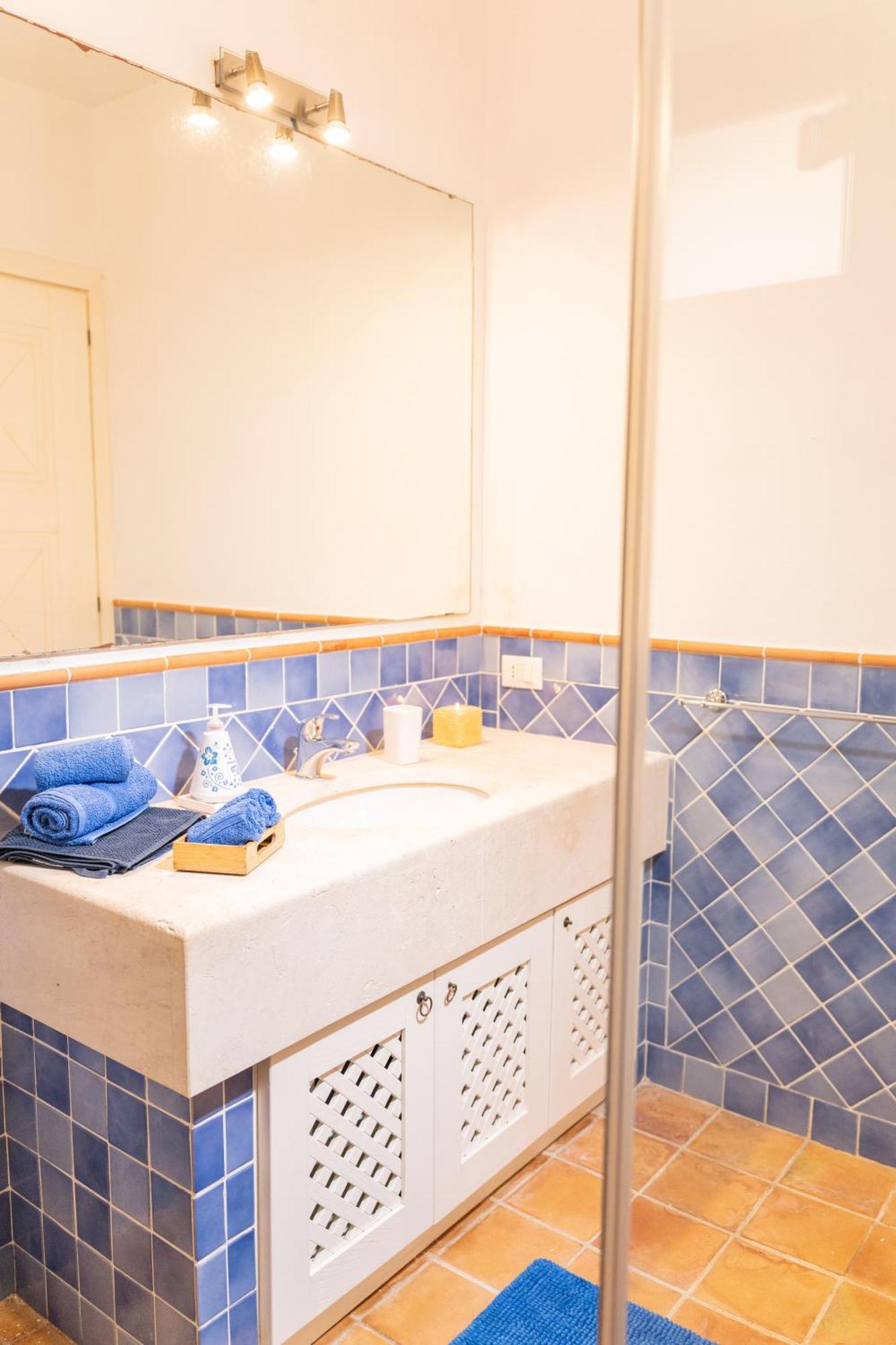 Residenza Del Barone Zoe - Vista Mare Villa Chia